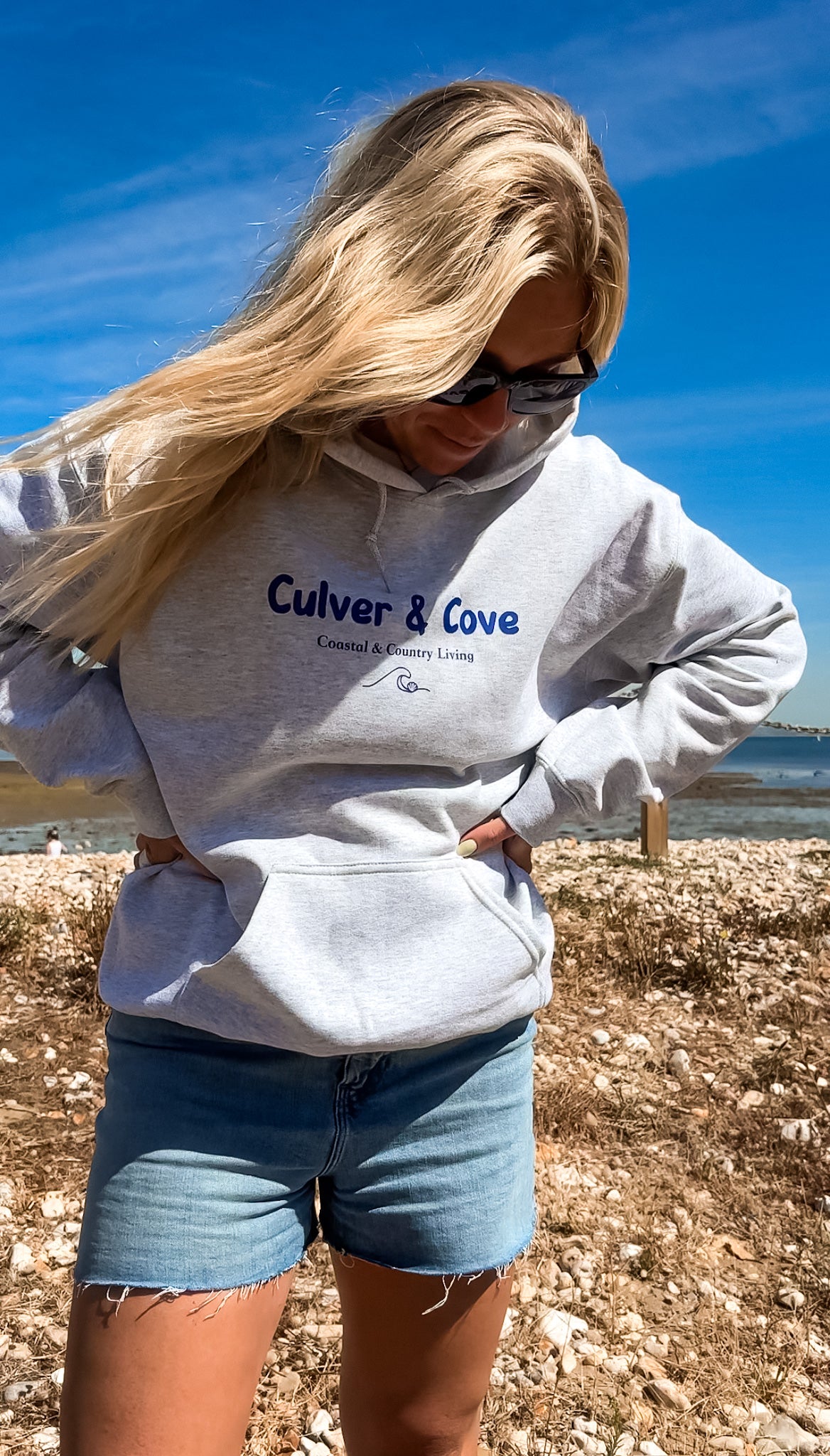 The Coastal & Country Hoodie - Ash Grey
